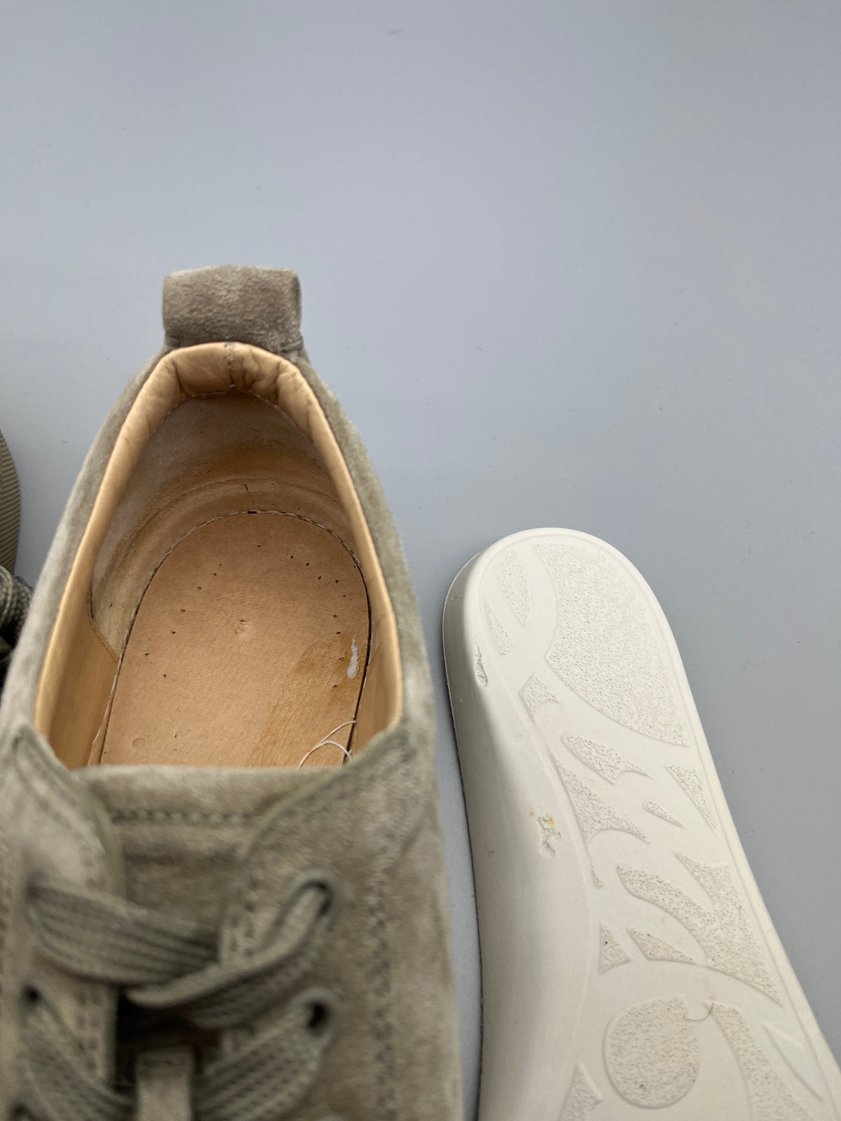 Christian Louboutin Louis Junior Sneaker Olive Green | 39