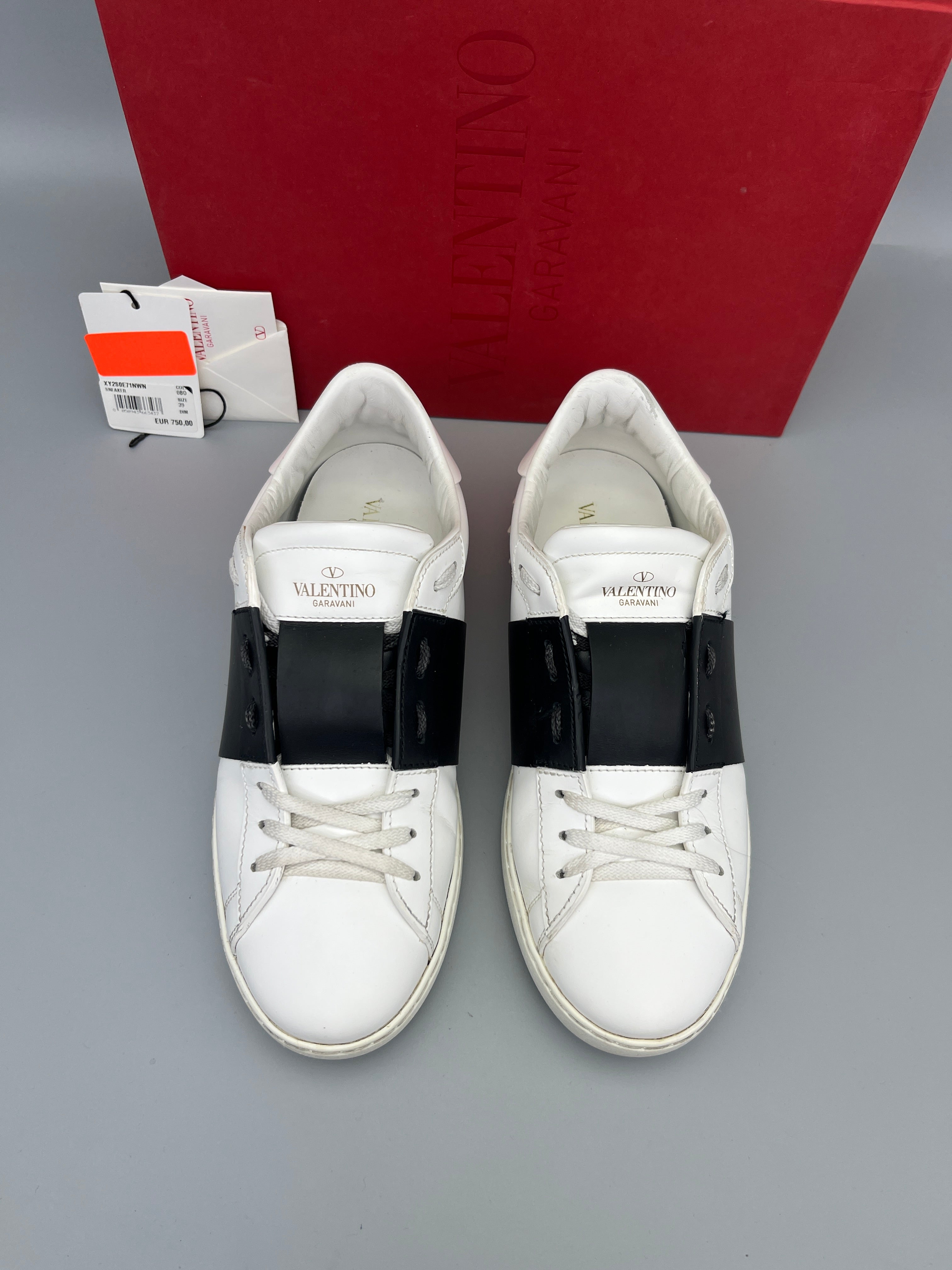 Valentino Open Sneaker Black | 40.5 – The Grand Archive AB