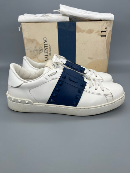 Valentino Open Rockstud Untitled Sneaker Navy | 43
