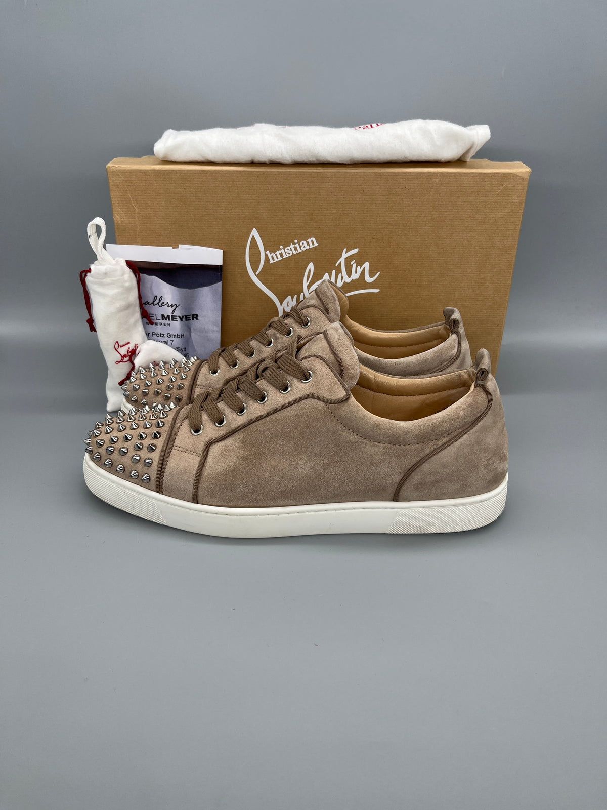 Christian Louboutin Louis Junior Spikes Sneaker Beige | 46