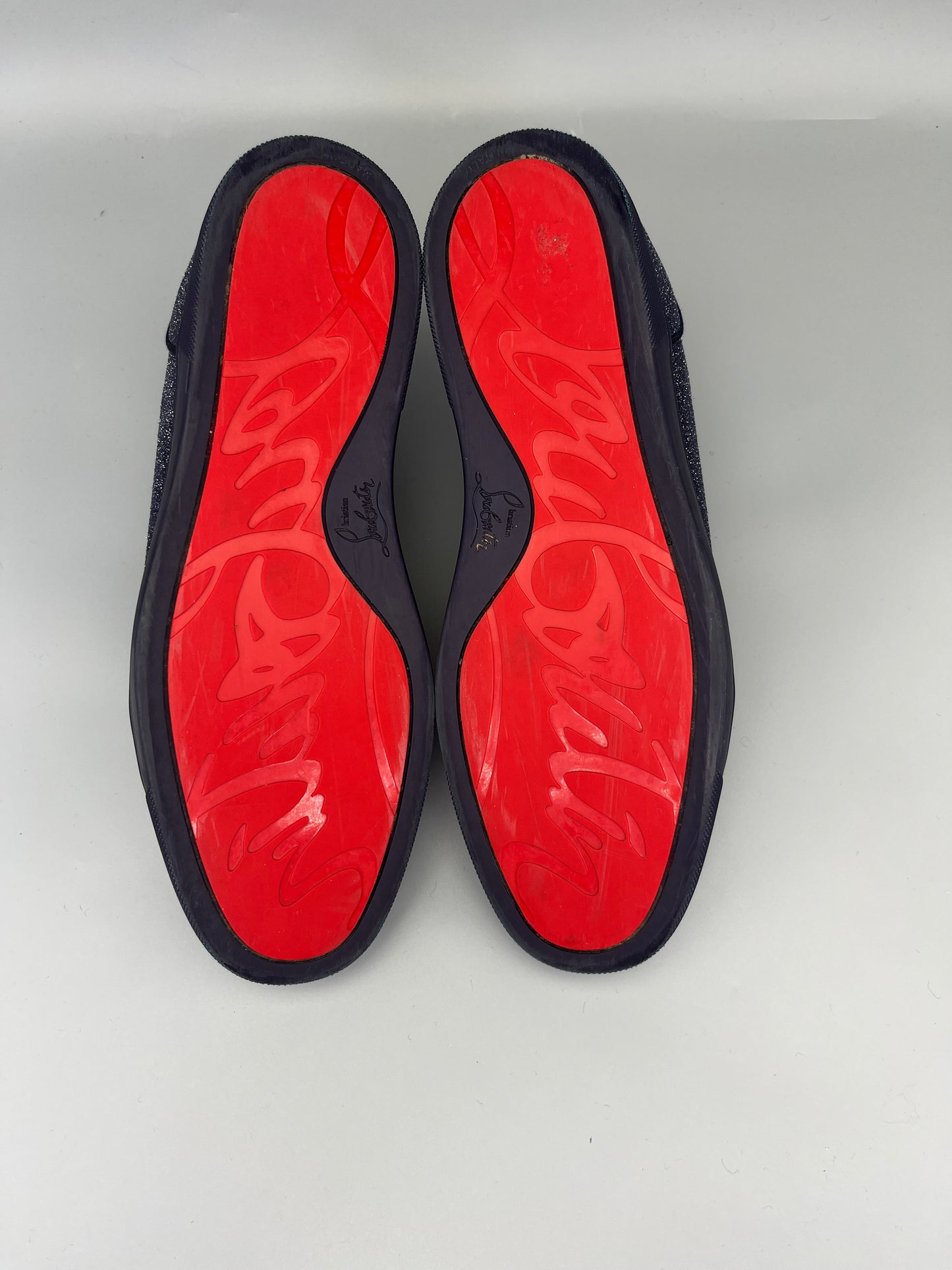 Christian Louboutin Louis Junior Glitter Sneaker in navy outsole photo – Guaranteed authentic from The Grand Archive.