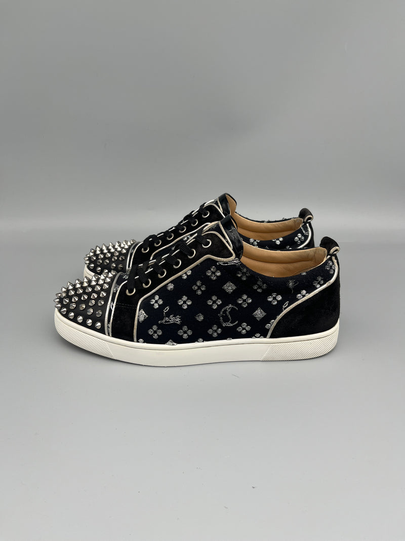 Christian Louboutin Louis Junior Spikes sneaker jacquard men’s designer low-top studded sneakers
