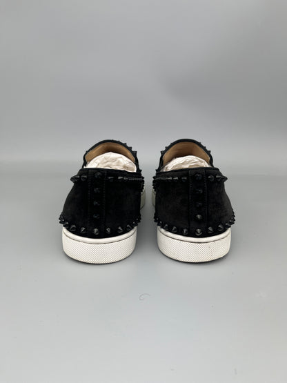 Christian Louboutin Pik Boat Spikes suede sneaker in black – Guaranteed authentic from The Grand Archive.