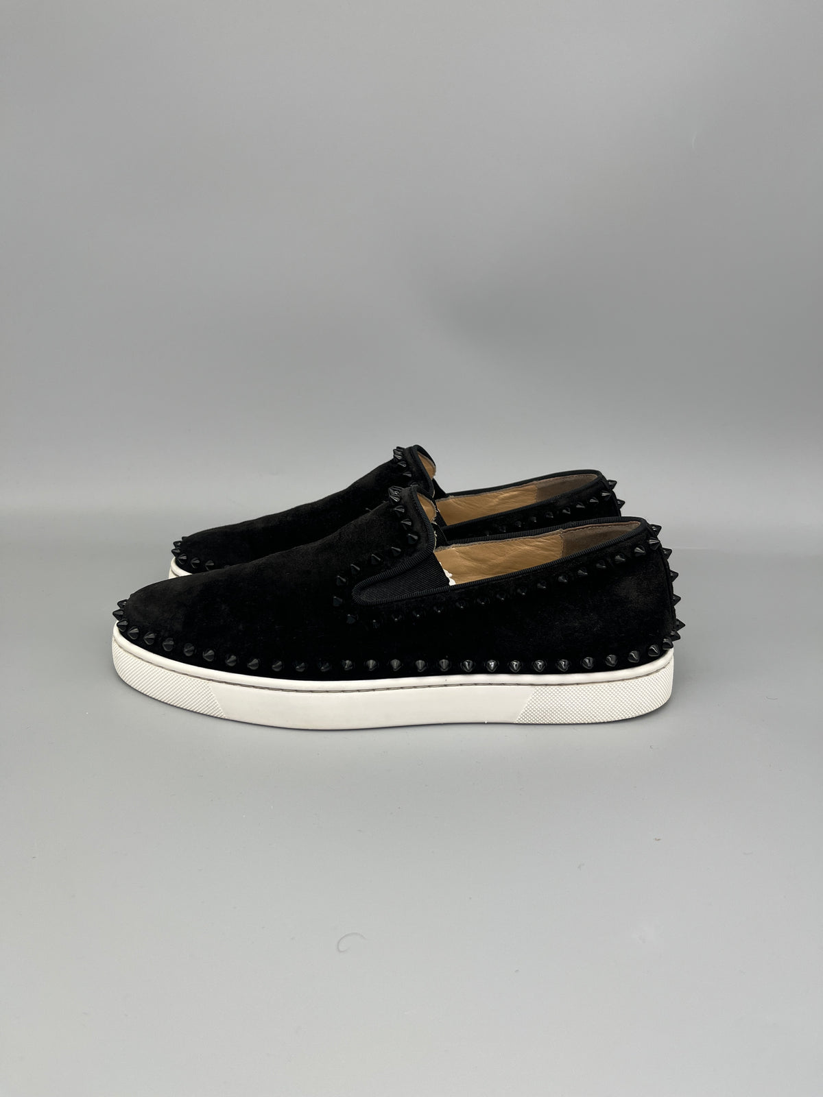 Christian Louboutin Pik Boat Spikes suede sneaker in black – Guaranteed authentic from The Grand Archive.