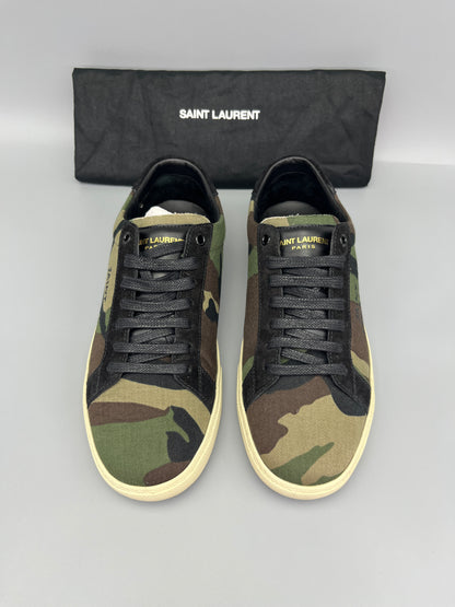 Handla Saint Laurent SL/06 Sneaker online | Smidigt och enkelt på nätet - The Grand Archive |