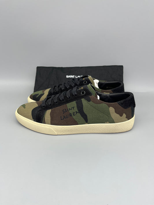 Handla Saint Laurent SL/06 Sneaker online | Smidigt och enkelt på nätet - The Grand Archive |