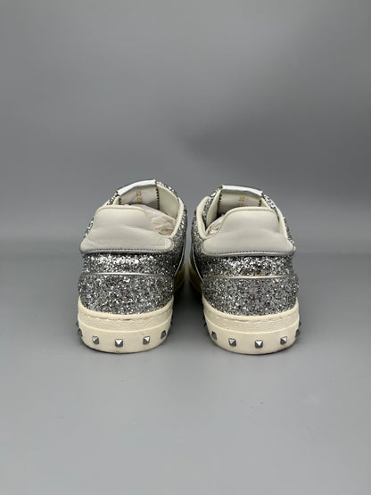 Valentino Garavani Flycrew Sneaker In Silver Glitter
