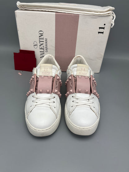 Valentino Open Rockstud Untitled Sneaker Pink | 37