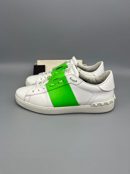 Handla Valentino Garavani Open Green online | Smidigt och enkelt på nätet - The Grand Archive |